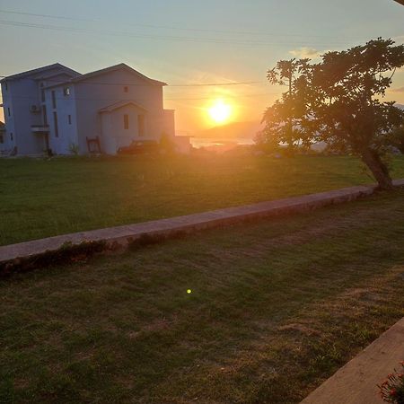 コトルApartman Bujkovic Sutvaraアパートメント エクステリア 写真