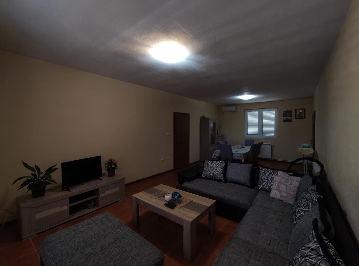 コトルApartman Bujkovic Sutvaraアパートメント 部屋 写真